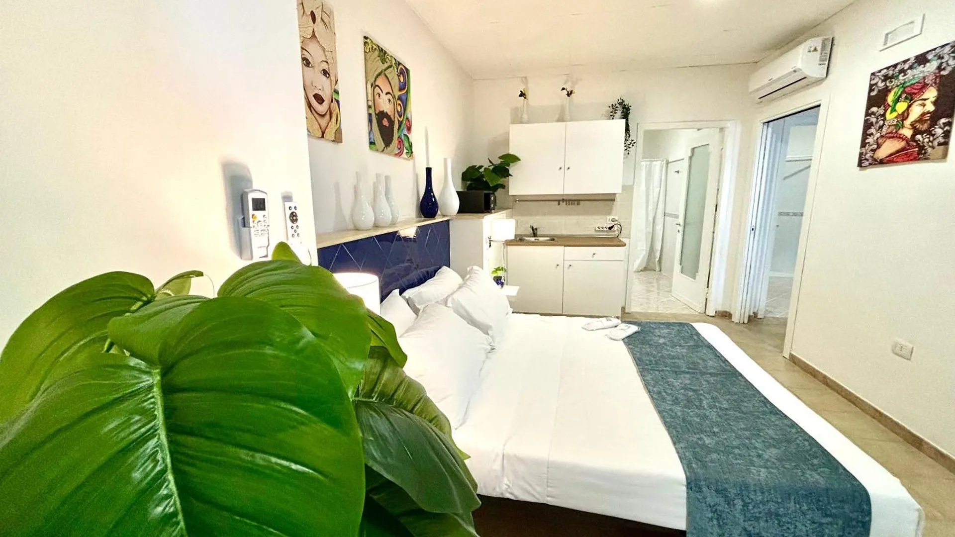Apartment Court View Suites Taormina Italy