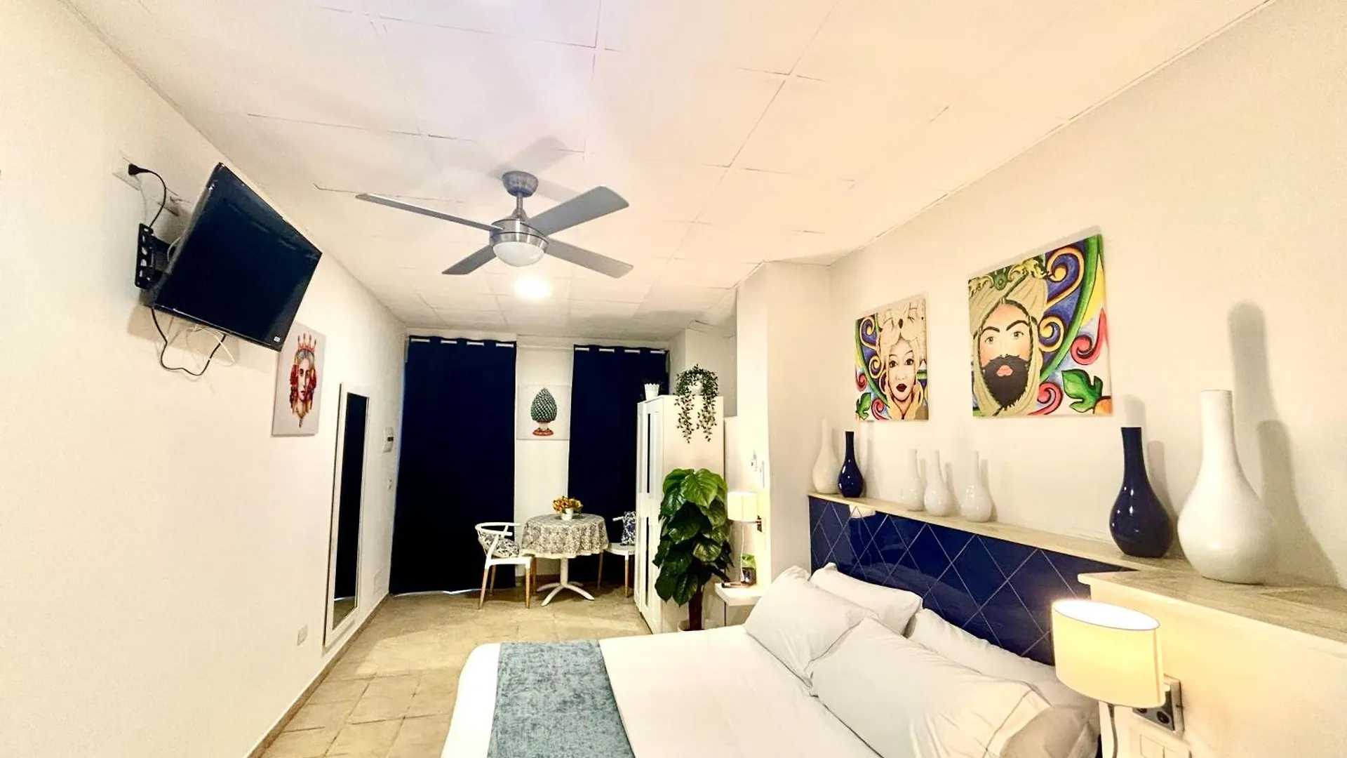 Court View Suites Taormina Apartment