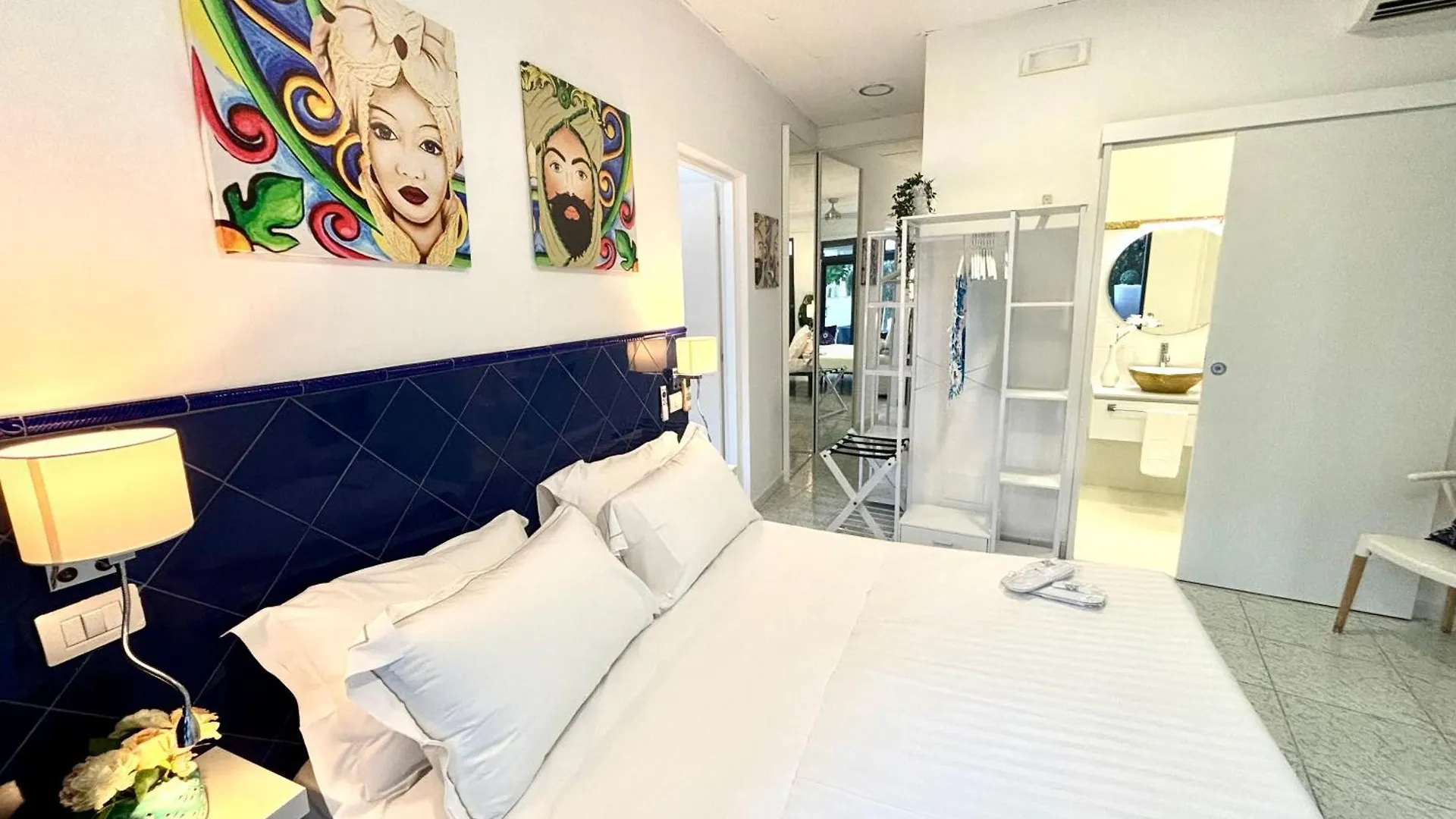 Court View Suites Taormina