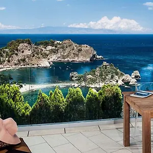 Isola Bella Taormine