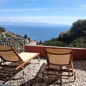 Vittorio - Splendid Panoramic Sea View Terrace Taormine